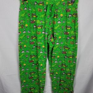 Jurassic Park exclusive lootwear size M